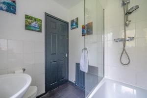 *RA26S* For your most relaxed & Cosy stay + Free Parking + Free Fast WiFi *