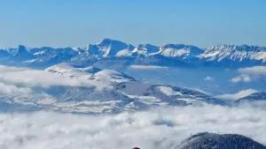 Appartement pieds des pistes, 6p, piscine ouverte pendant l'ouverture de la station, vue imprenable, Chamrousse - 于尔亚日莱班
