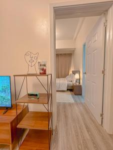 Charming 1BR condo features self-check-in