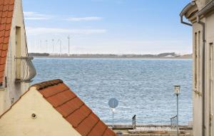 Gorgeous Home In Løgstør