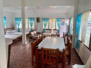 Tamaris Rest House