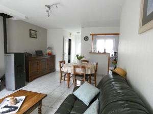 Maison de plain-pied avec cour privée, proche de la plage, idéale pour familles, Côte dOpale. - FR-1-376-108