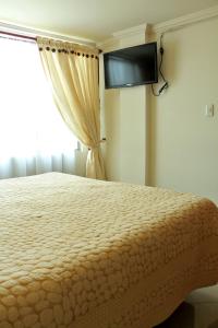 HOTEL CAMELIA REAL BRICEÑO