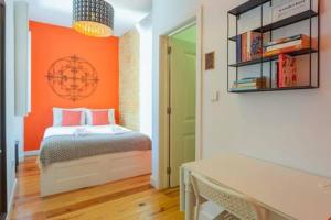 Old Town Chiado Balcony AirCon by LD Apartments