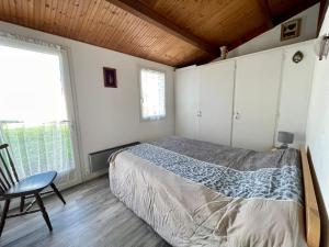 Maison de Vacances avec Piscine Chauffée, Tennis et Proximité Mer à Bretignolles-sur-Mer - FR-1-231-309