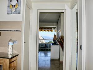 Appartement 3 Pièces avec Terrasse, 4 Couchages, Climatisation, Villeneuve-Loubet Plage - FR-1-252A-116