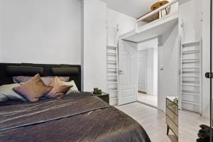 Elegant private room Oslo Central - Grunerløkka 1km from Oslo S Station