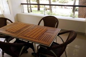 Green Park 101 D Apto 2 amb. frente al lago