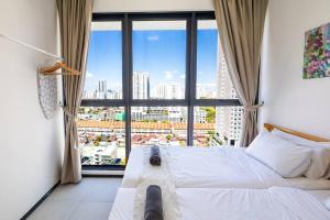 Urban Suites 2BR Family Setting #19