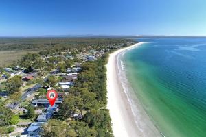 Beachfront Haven On Collingwood Beach