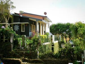 VILLA LEELAs WITH HOME THEATRE