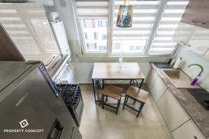 Central Residence Apartment 724