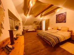 Pyramida & Sauna Relax Guest House - Škrdlovice