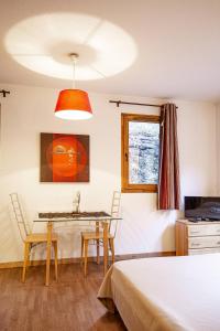 Appartements Hameau 8 101 - SPA & PISCINE studio 4 pers : photos des chambres