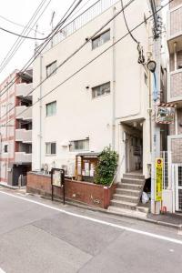 G&R House 202　Shinjuku room