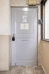 G&R House 202　Shinjuku room