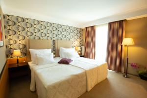 Business Double or Twin Room room in IMPIQ Hotel