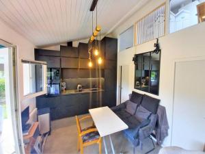 Appartements Saint Palais sur Mer - VILLA MITOYENNE - HAUTS de ST PALAIS - PISCINE : photos des chambres