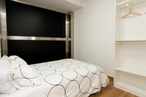 Apartment - Ground Floor room in Apartments Center Madrid