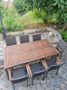 Villas Magnifique maison au coeur d-un jardin paysager : photos des chambres