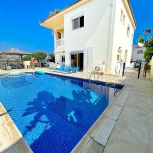 Mediterranean Breeze Villa