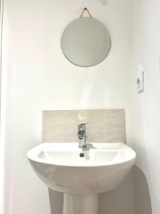 Appartements M23 Studio proche gare : Studio