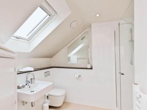 Your Space Apartments - Cambridge Place