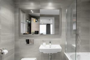 Lusso by Luisa - 2 Bed Modern Luxury Apartment in Central Birmingham (5*)