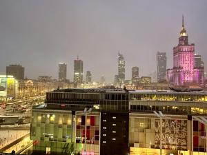 VIEW 3 fast WiFi 1Gbs 85TV AmazonTV HBO Disney+