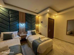Pretal Hotel