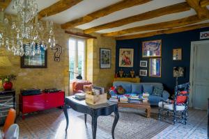 Maisons d'hotes 1 Rue Pasquet Pool Suite with Kitchen : photos des chambres
