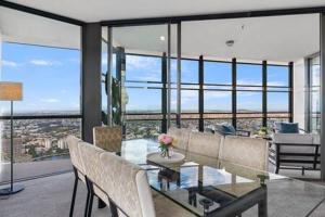 Premium 4 Bedroom Family Apartment - Brisbane City