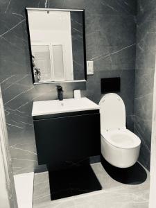 Appartements Monaco Monte-Carlo door step - Luxury Apartment - 2 Bedrooms 2 Bathrooms - Superb Modern Fully Equipped : photos des chambres