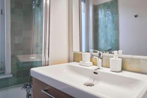 Appartements One bedroom apartment near tramway & shops : photos des chambres