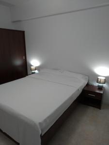 2 Apartamente identice si alaturate, ambele cu vedere la mare