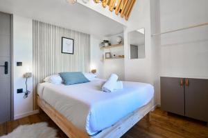 Two bedroom house with courtyard, quiet