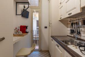 GuestHost - Termini Live Laugh & Love Apartment