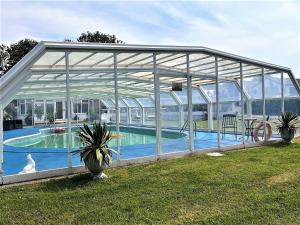 2 bed in Aberaeron 75211