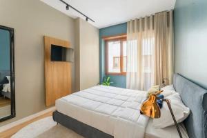 Cavallini Flat, Historic center of Rome