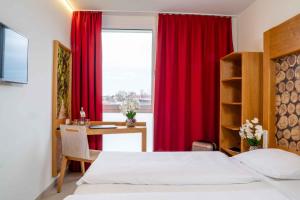 Comfort Single Room room in Atomis Hotel Dachau Munich