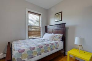 NEW! Boston Condo Near MBTA, 3Mi to Fenway ! (U3)