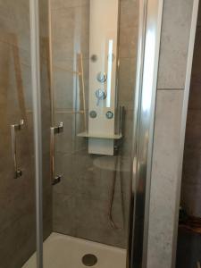 Appartements La Cabane de Thau Location Cure ou Vacances a Balaruc les Bains : photos des chambres