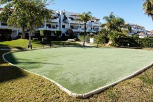 Apartamento familiar muy soleado cerca de la playa y parking incluido