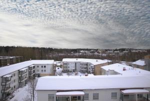 New 3-Bed Apartment & Free Garage parking