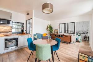 L'Escale Paimpolaise 2 Étoiles - centre historique - 3hvězdičkové hotely ve městě Paimpol