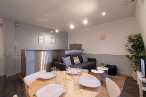 Apartment near the train station ouigo TGV