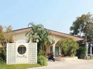 ทรายทองบีชรีสอร์ท (SaiThong beach resort) - Ko Lao Liang