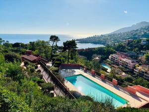 Charmant deux pièces avec une vue imprenable sur la crique Nôtre-Dame