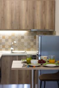 Nafsika apt., next to the beach!