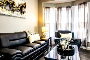 Modern 1 Bedroom Apartment close Falls and Casino